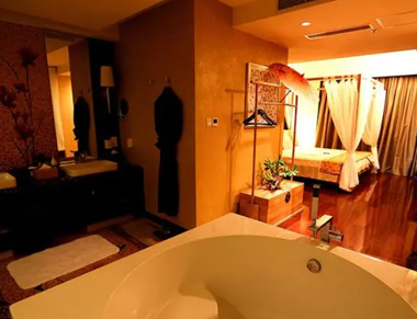 西安养生会所的黄昏恋：当爱情遇上八十岁